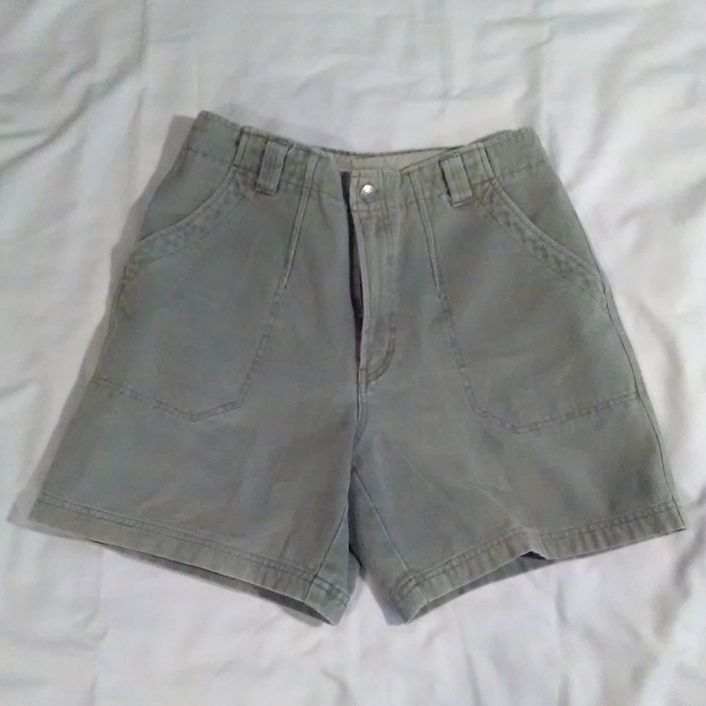 Columbia women's shorts size 10